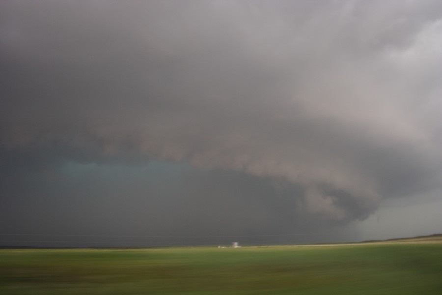 cumulonimbus supercell_thunderstorm : SE of Perryton, Texas, USA   23 May 2007