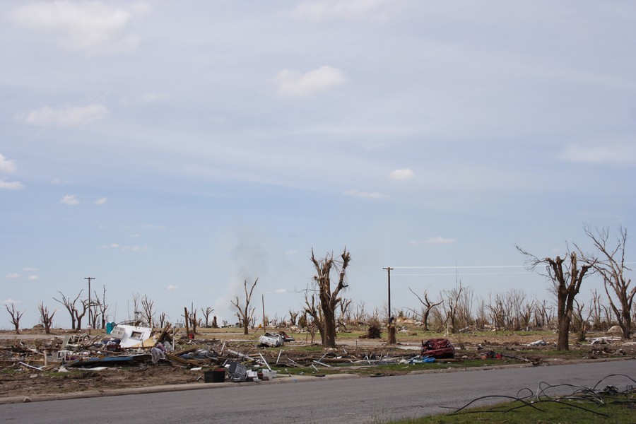 disasters storm_damage : Greensburg, Kansas, USA   25 May 2007