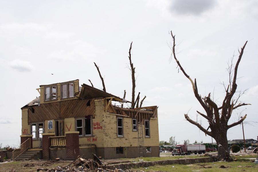 disasters storm_damage : Greensburg, Kansas, USA   25 May 2007