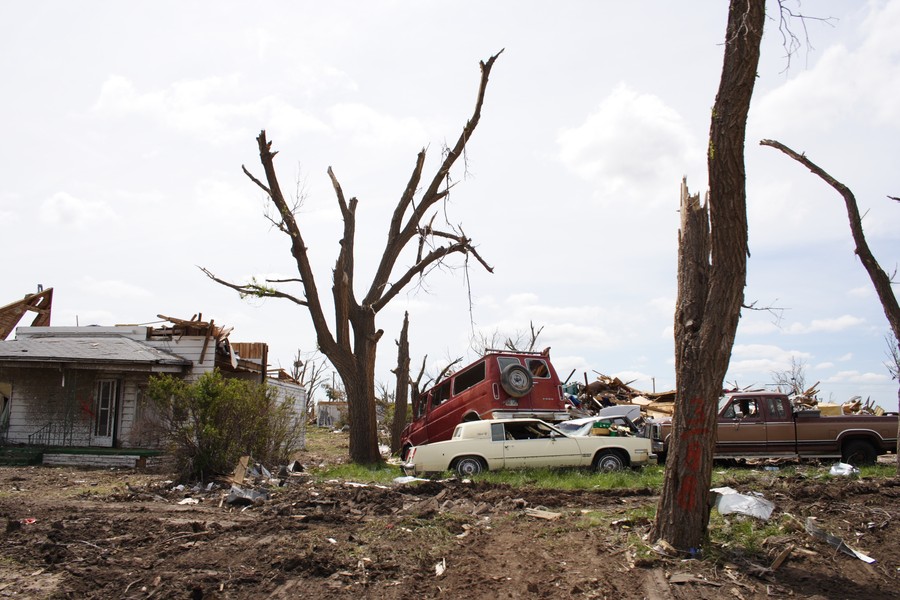 disasters storm_damage : Greensburg, Kansas, USA   25 May 2007