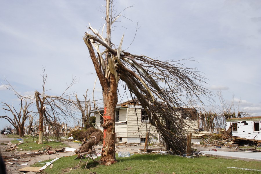 disasters storm_damage : Greensburg, Kansas, USA   25 May 2007