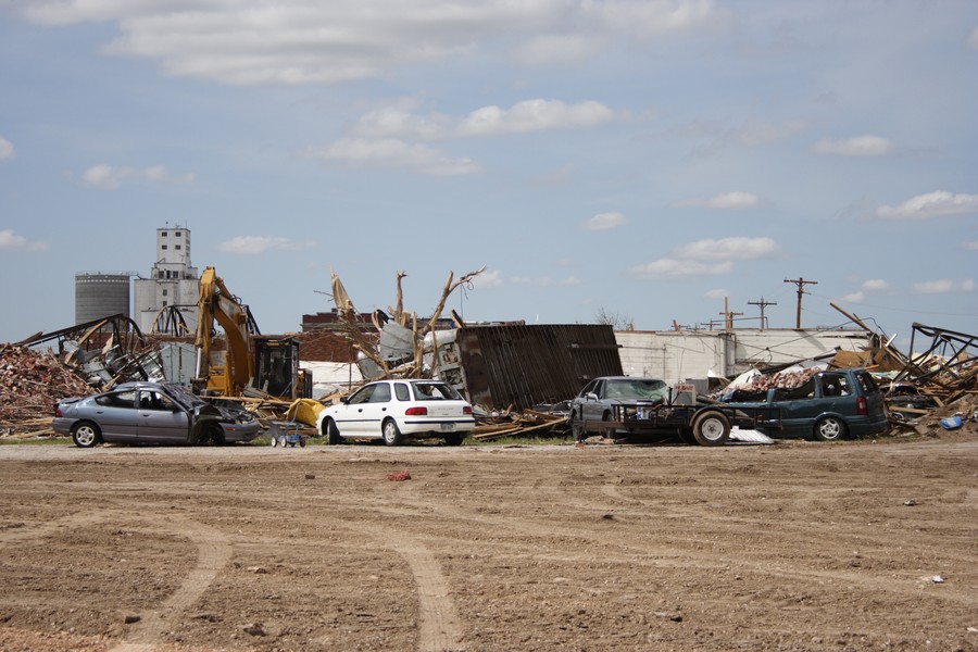 disasters storm_damage : Greensburg, Kansas, USA   25 May 2007