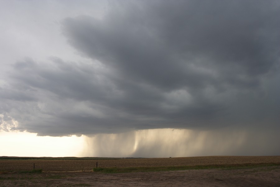 raincascade precipitation_cascade : N of Benkelman, USA   27 May 2007