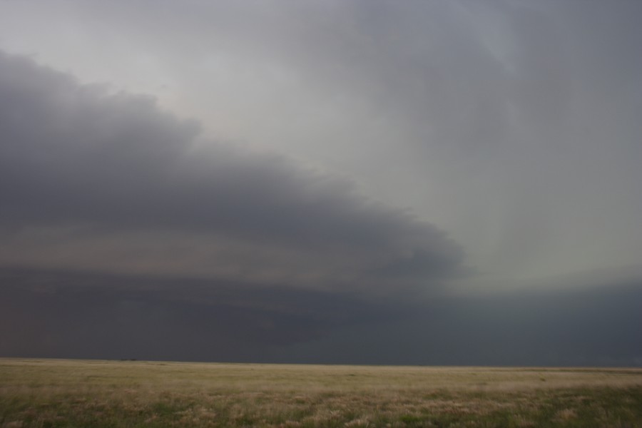 cumulonimbus supercell_thunderstorm : E of Keyes, Oklahoma, USA   31 May 2007