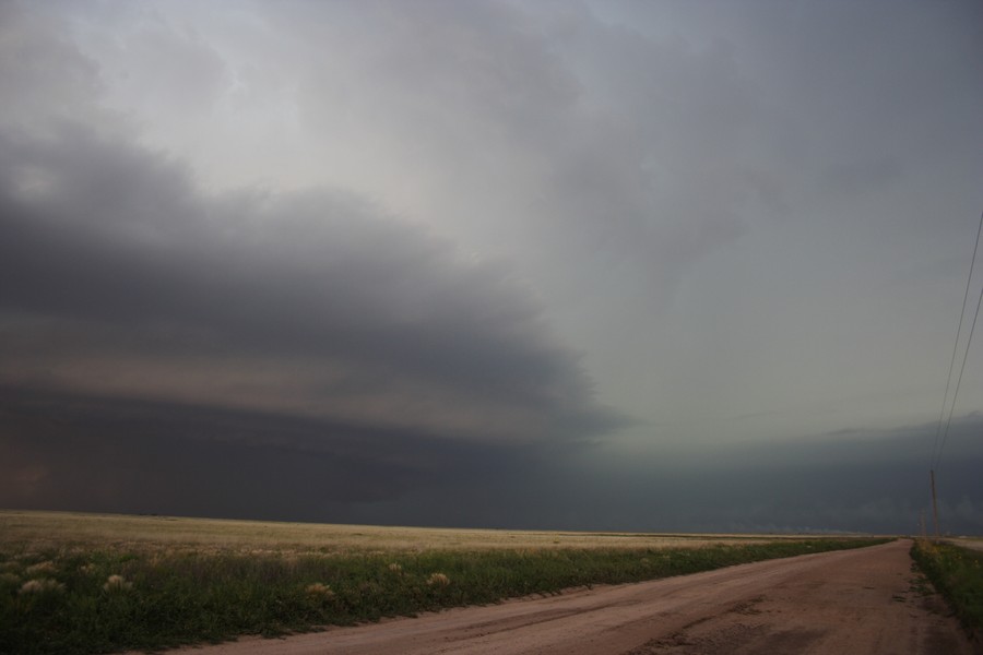 raincascade precipitation_cascade : E of Keyes, Oklahoma, USA   31 May 2007