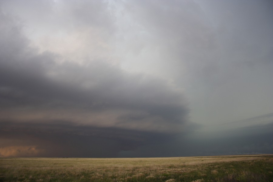 wallcloud thunderstorm_wall_cloud : E of Keyes, Oklahoma, USA   31 May 2007