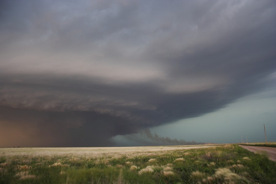 shelfcloud shelf_cloud : E of Keyes, Oklahoma, USA   31 May 2007