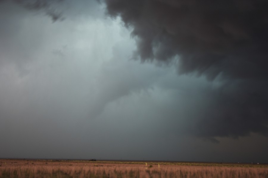 tornadoes funnel_tornado_waterspout : W of Guyman, Oklahoma, USA   31 May 2007