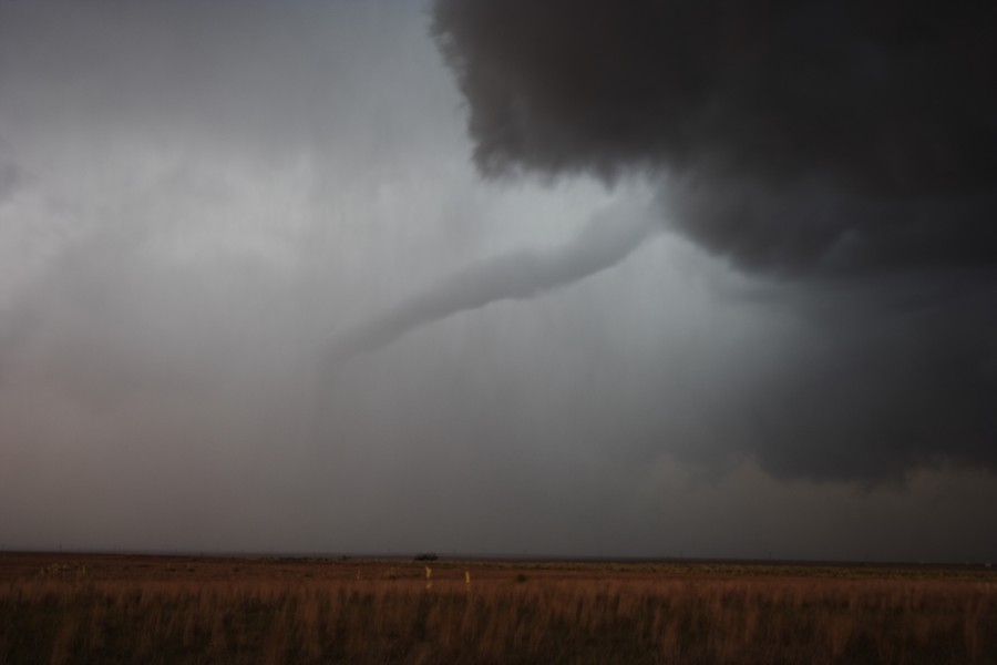 wallcloud thunderstorm_wall_cloud : W of Guyman, Oklahoma, USA   31 May 2007