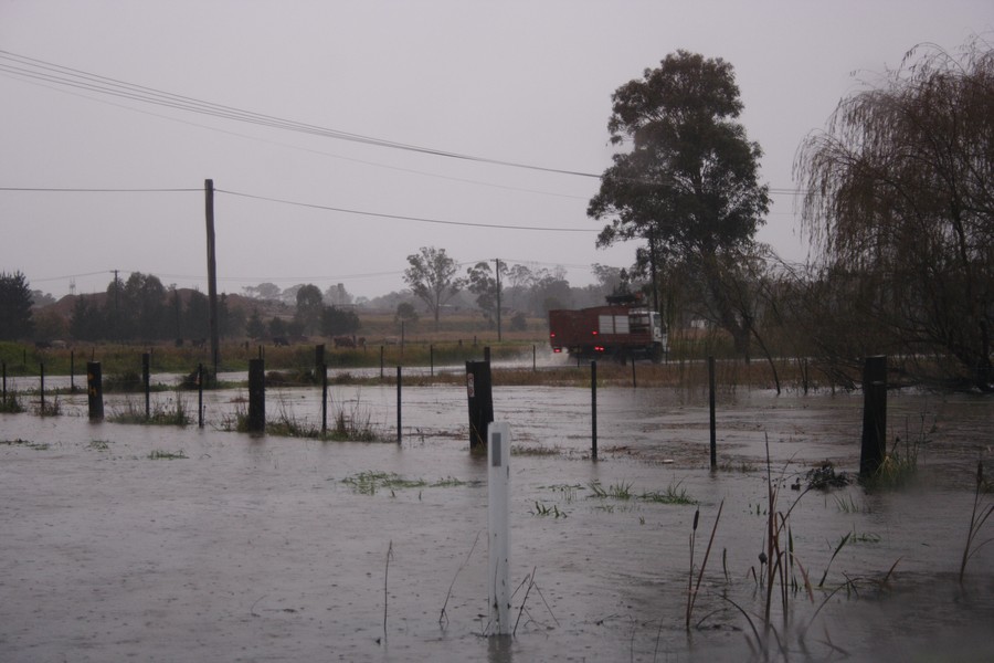 flashflooding flood_pictures : Riverstone, NSW   9 June 2007