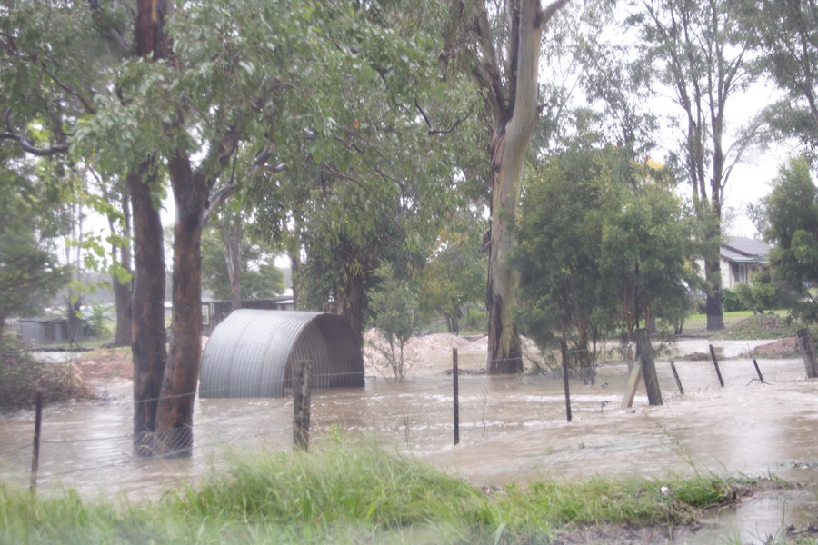 flashflooding flood_pictures : Marsden Park, NSW   9 June 2007