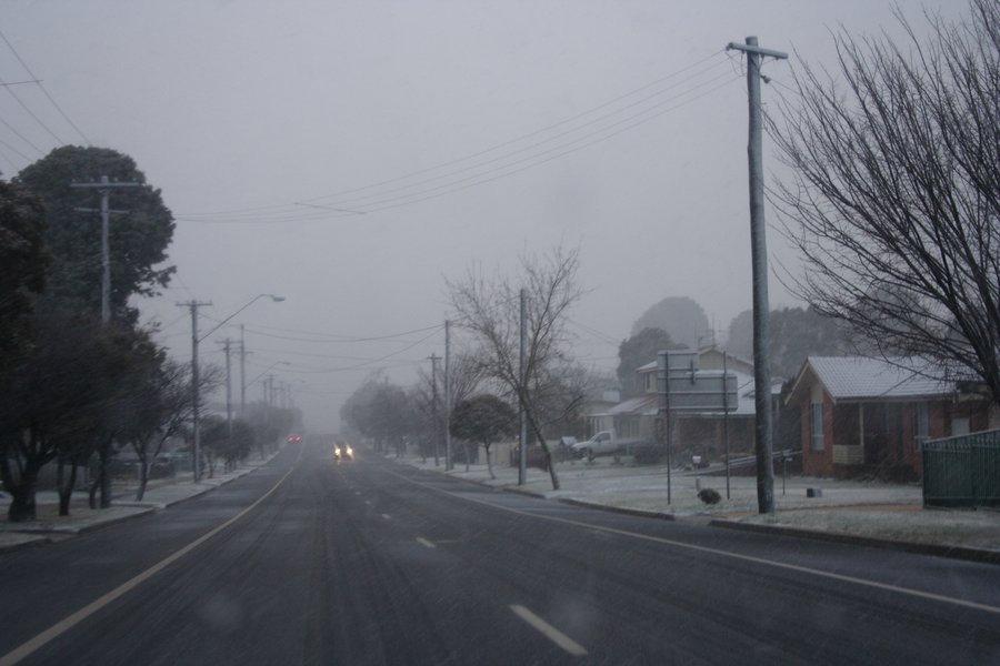 snow snow_pictures : Oberon, NSW   5 July 2007