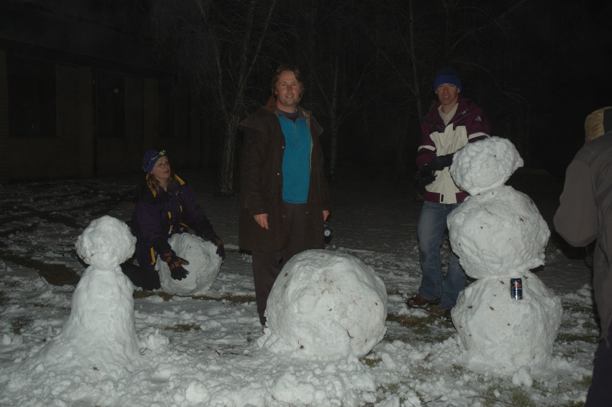 snow snow_pictures : Guyra, NSW   8 July 2007