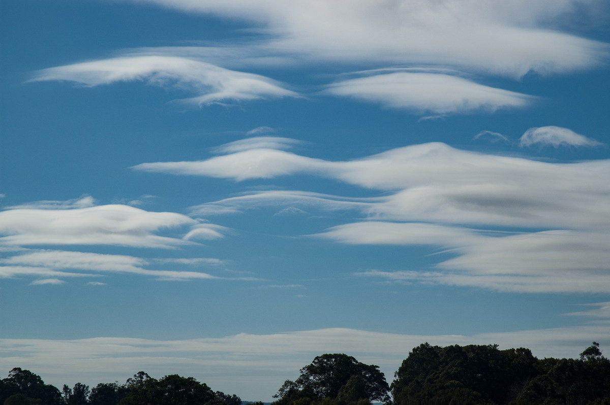 stratocumulus lenticularis : McLeans Ridges, NSW   20 July 2007