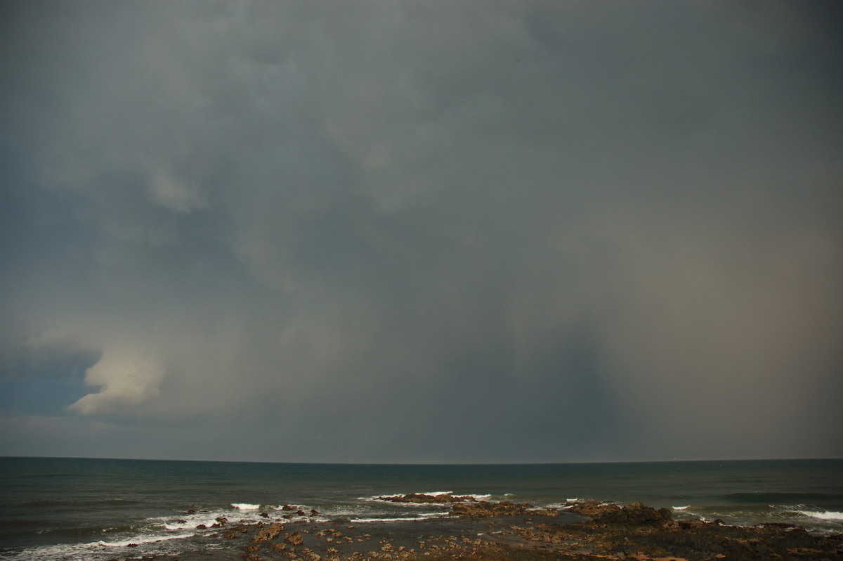 cumulonimbus thunderstorm_base : Lake Cathie, NSW   14 September 2007