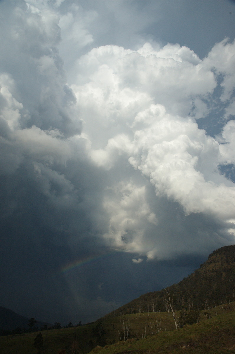 updraft thunderstorm_updrafts : Border Ranges, NSW   6 October 2007