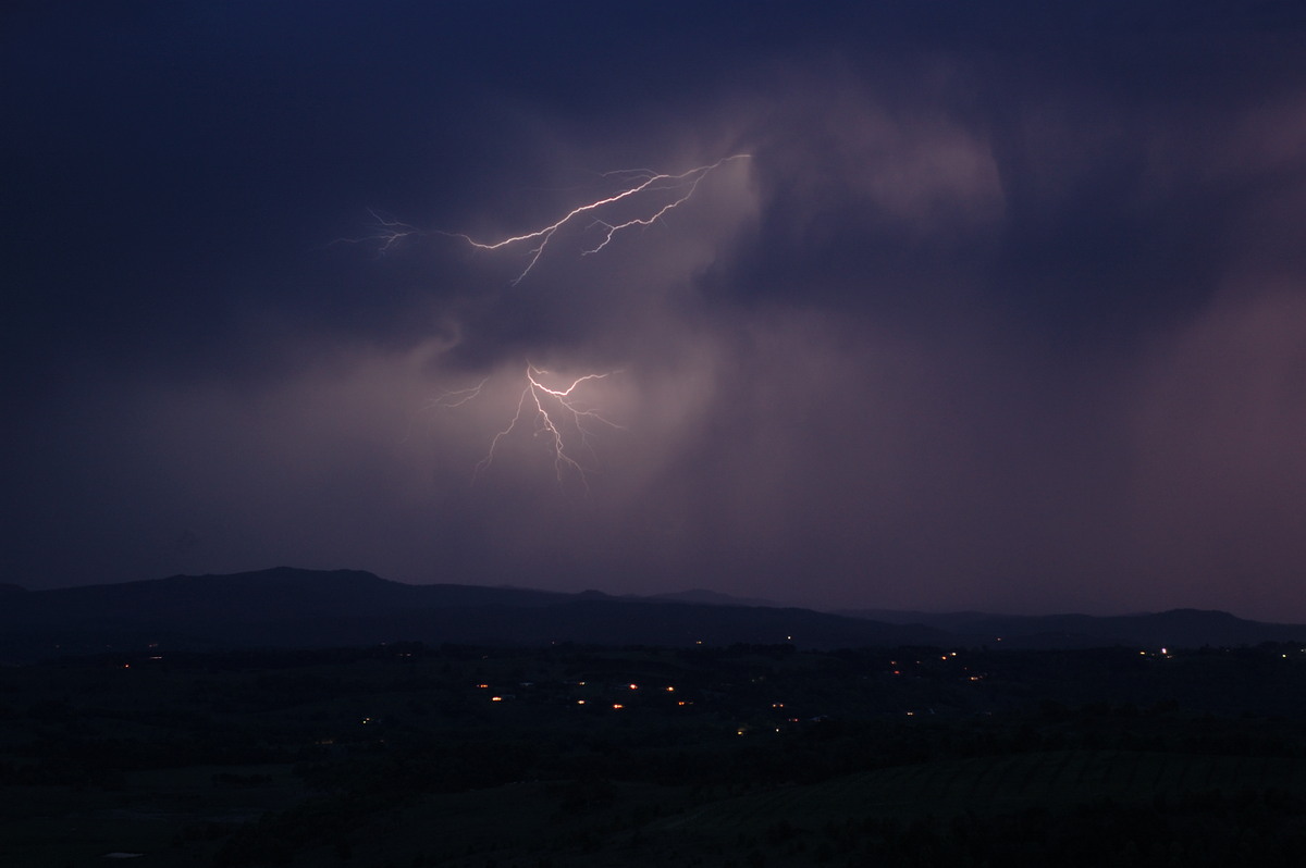 lightning lightning_bolts : McLeans Ridges, NSW   7 October 2007