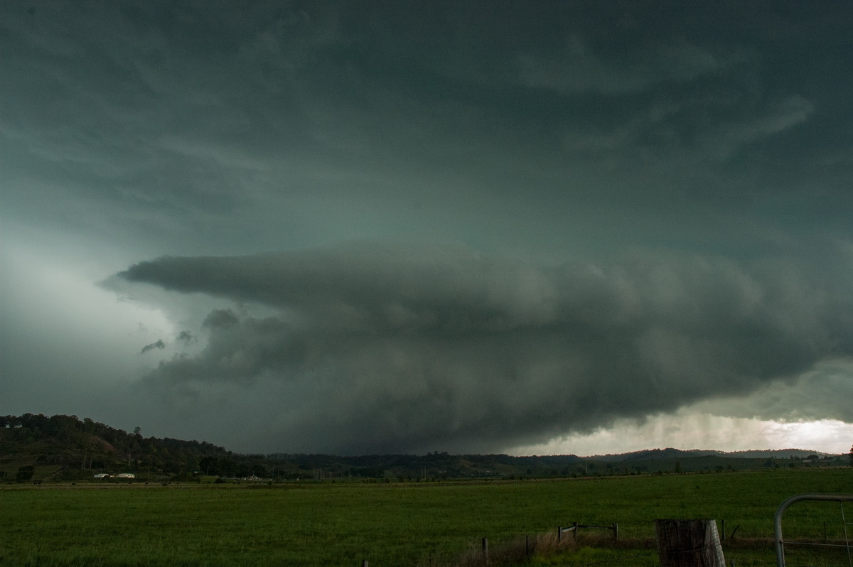 wallcloud thunderstorm_wall_cloud : South Lismore, NSW   9 October 2007