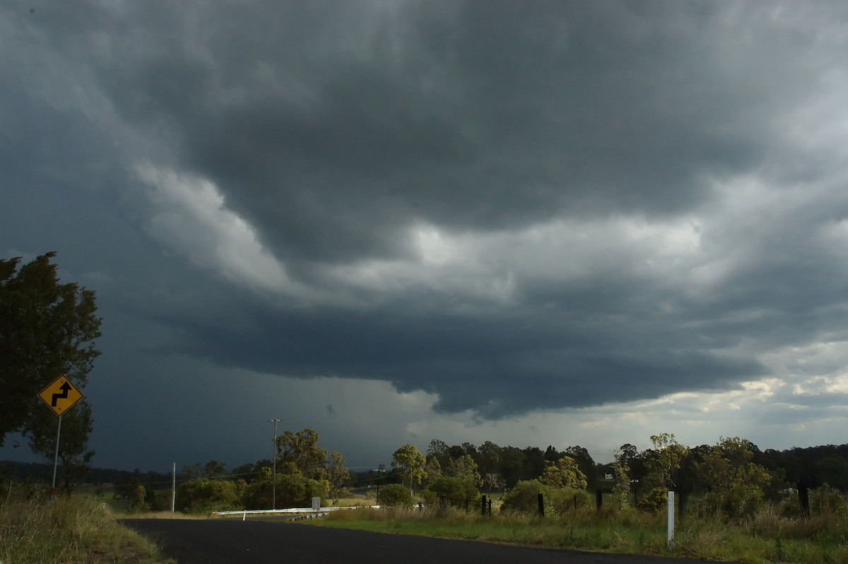 cumulonimbus thunderstorm_base : Naughtons Gap, NSW   9 October 2007