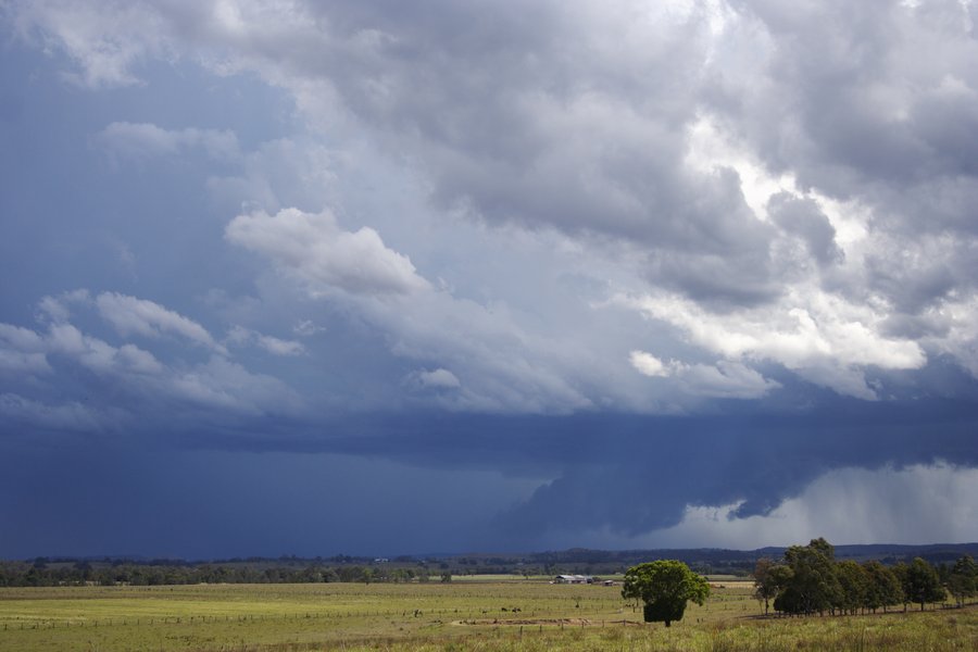 thunderstorm cumulonimbus_incus : Casino, NSW   26 October 2007