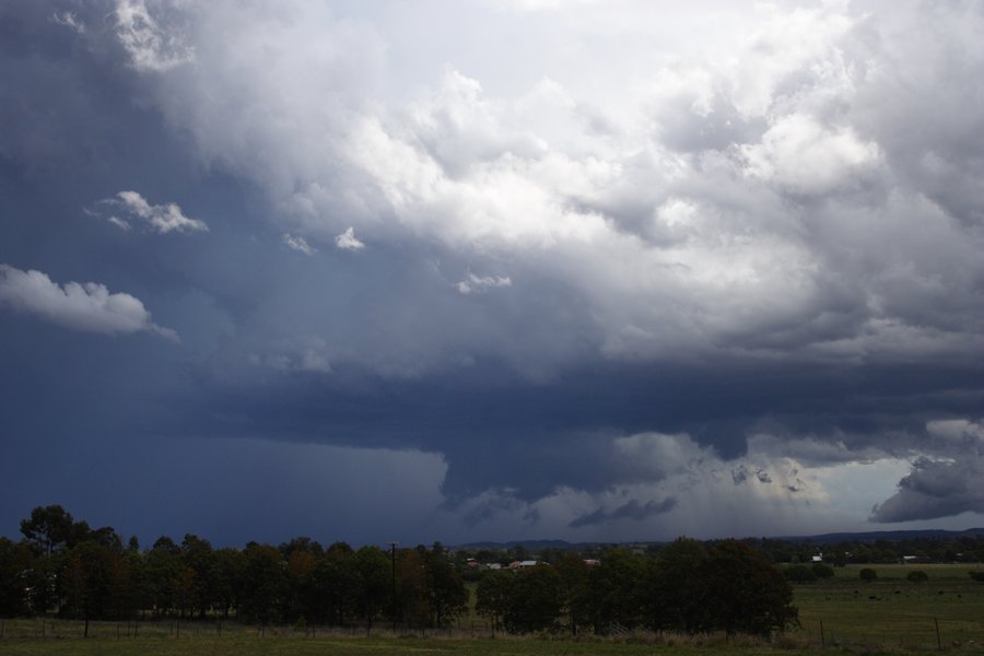 thunderstorm cumulonimbus_incus : Casino, NSW   26 October 2007