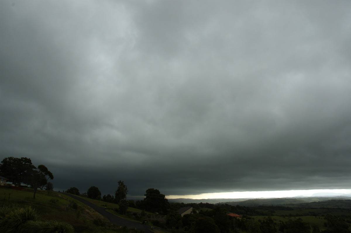 cumulonimbus supercell_thunderstorm : McLeans Ridges, NSW   26 October 2007