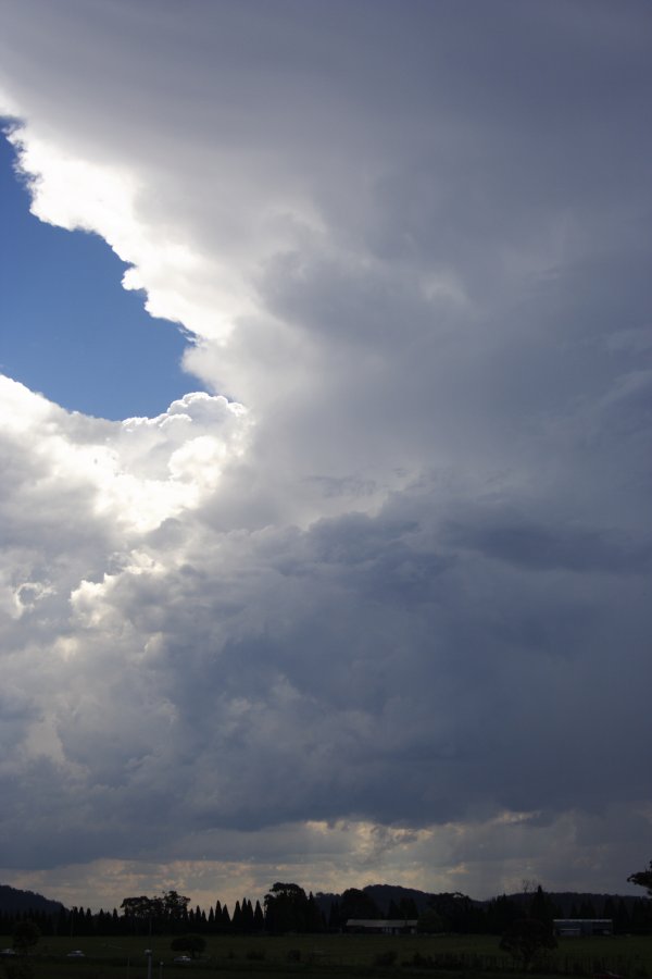 cumulonimbus thunderstorm_base : near Mittagong, NSW   17 November 2007