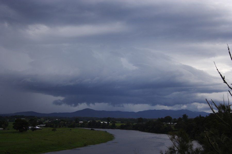 cumulonimbus thunderstorm_base : Kempsey, NSW   10 December 2007