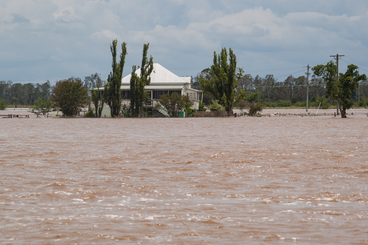 flashflooding flood_pictures : McKees Hill, NSW   6 January 2008