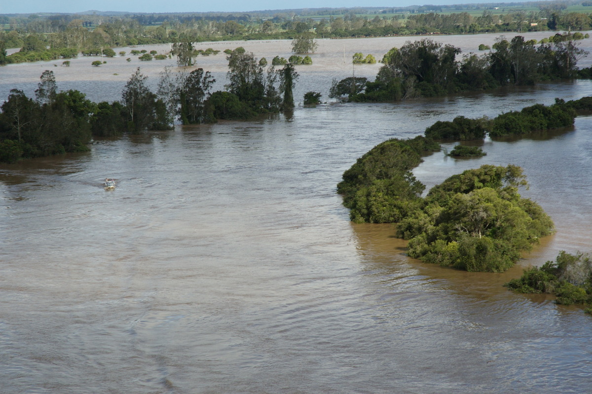 flashflooding flood_pictures : Coraki area, NSW   7 January 2008