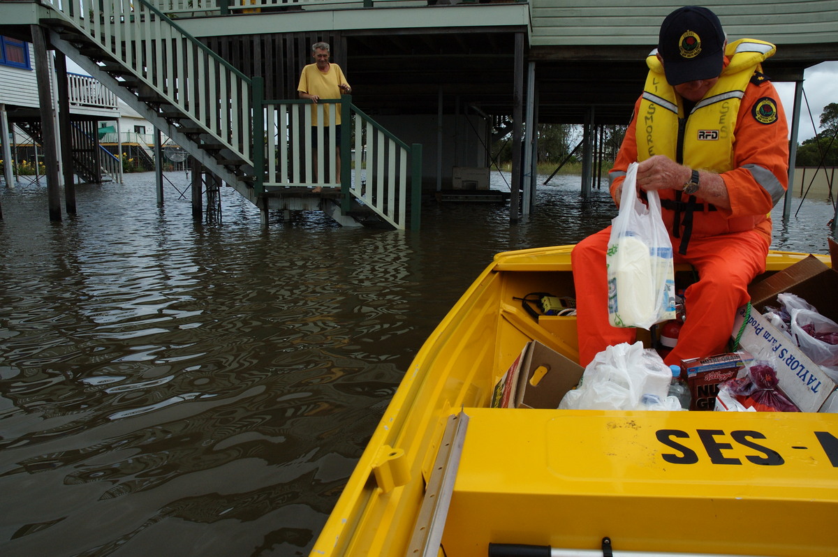 flashflooding flood_pictures : Coraki, NSW   9 January 2008