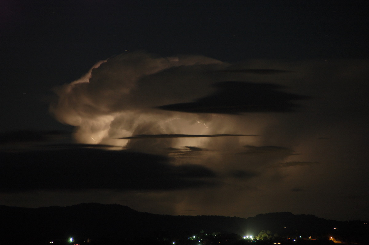 lightning lightning_bolts : McLeans Ridges, NSW   24 April 2008