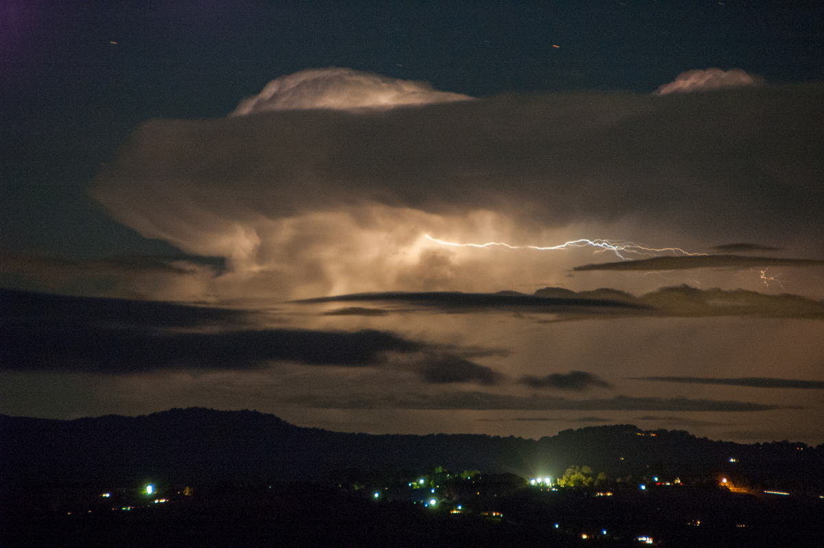 lightning lightning_bolts : McLeans Ridges, NSW   24 April 2008