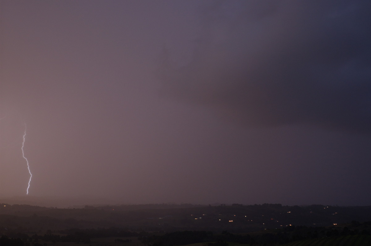 lightning lightning_bolts : McLeans Ridges, NSW   17 May 2008