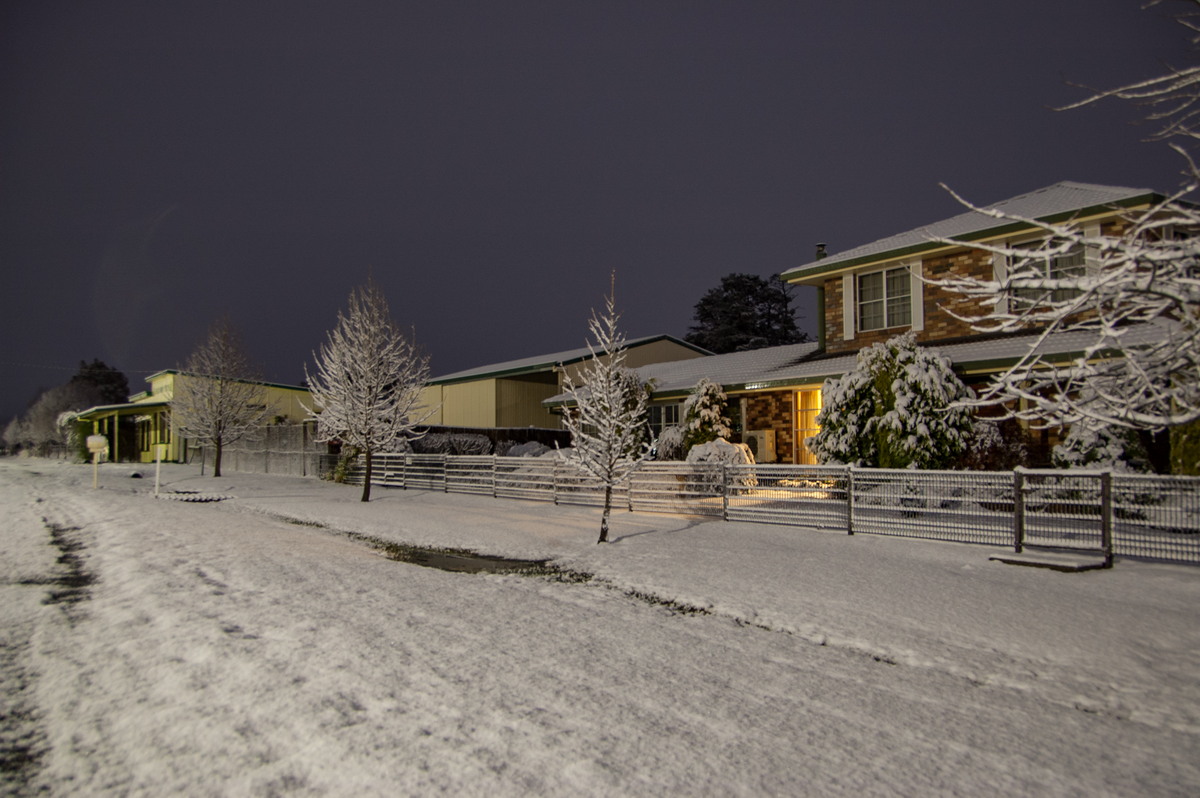 snow snow_pictures : Ben Lomond, NSW   17 May 2008