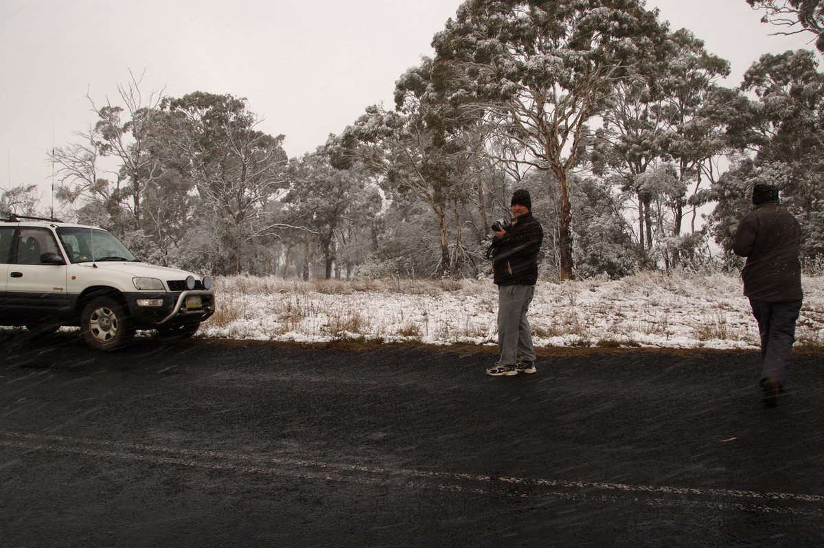 snow snow_pictures : Guyra, NSW   18 May 2008