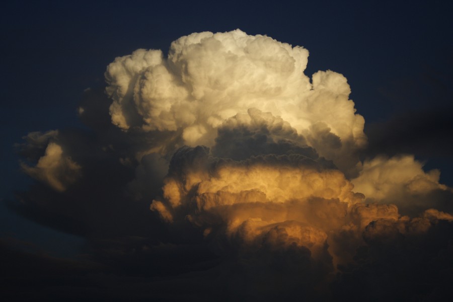 updraft thunderstorm_updrafts : Schofields, NSW   28 May 2008