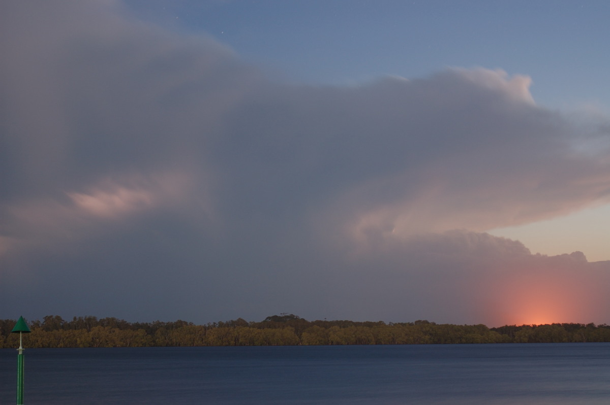 thunderstorm cumulonimbus_incus : Ballina, NSW   12 September 2008