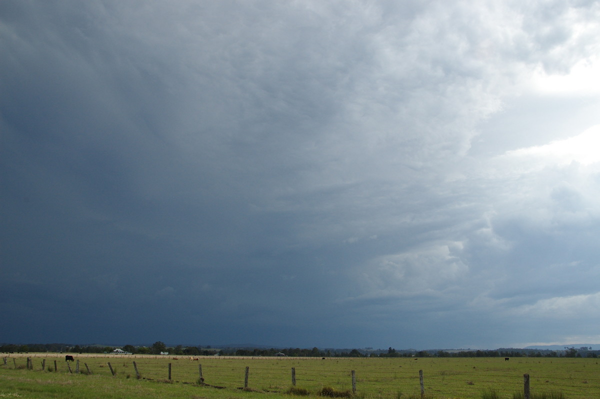 thunderstorm cumulonimbus_incus : N of Casino, NSW   21 September 2008