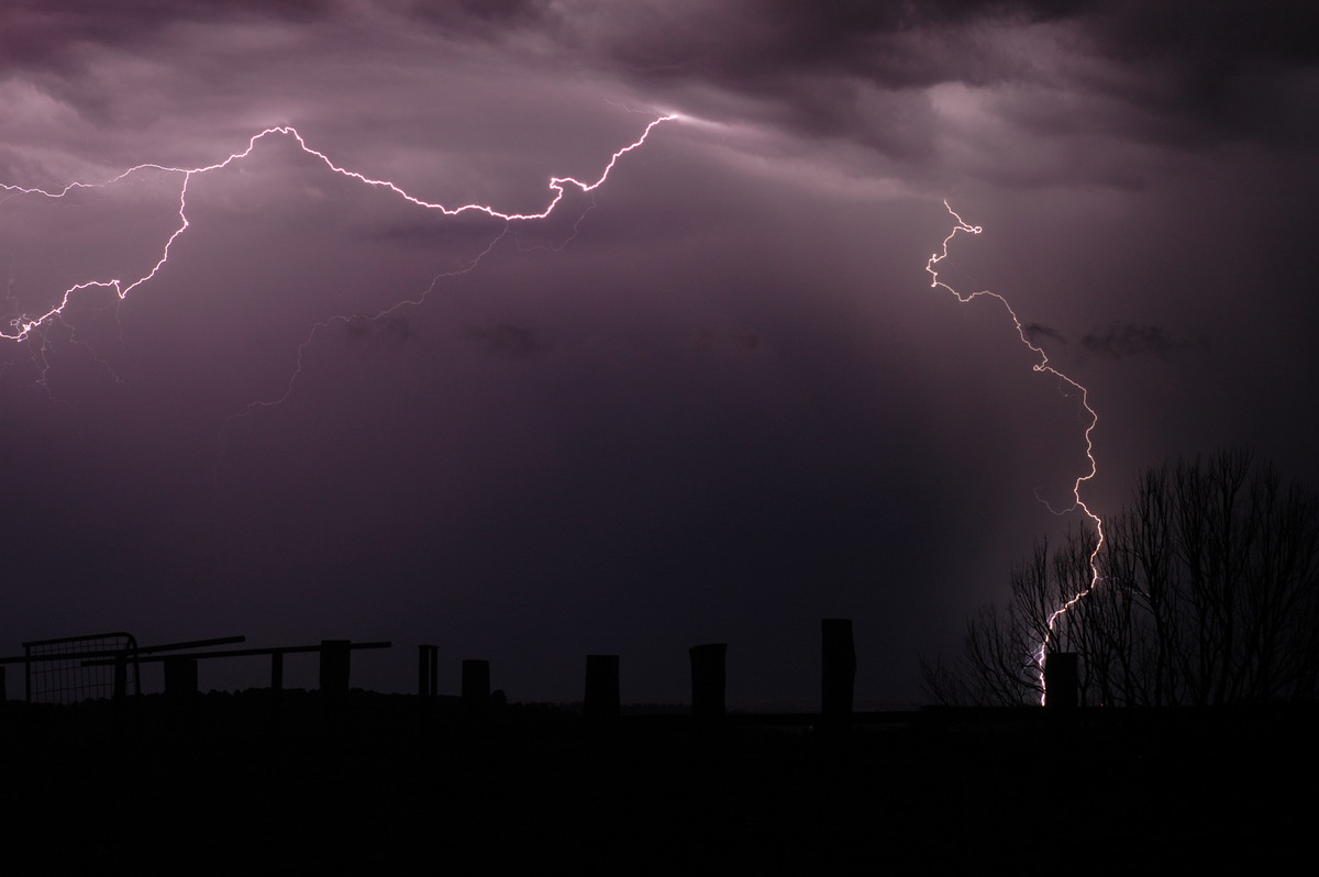 lightning lightning_bolts : Tregeagle, NSW   21 September 2008