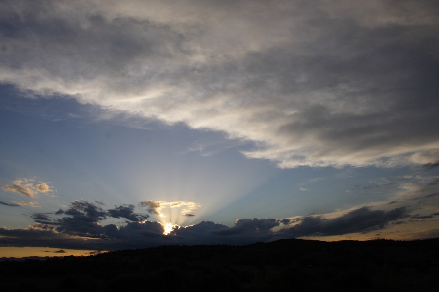 anvil thunderstorm_anvils : near Willow Tree, NSW   14 October 2008