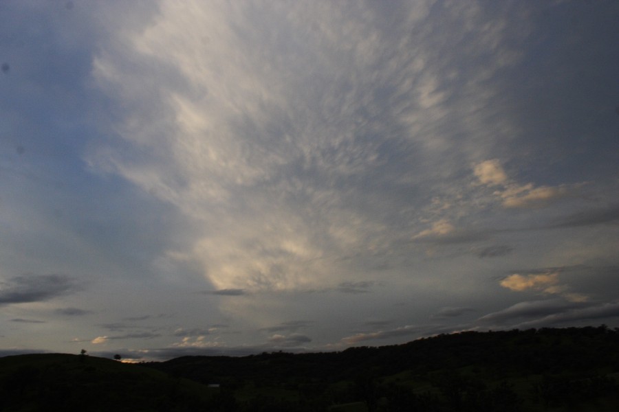 anvil thunderstorm_anvils : near Willow Tree, NSW   14 October 2008