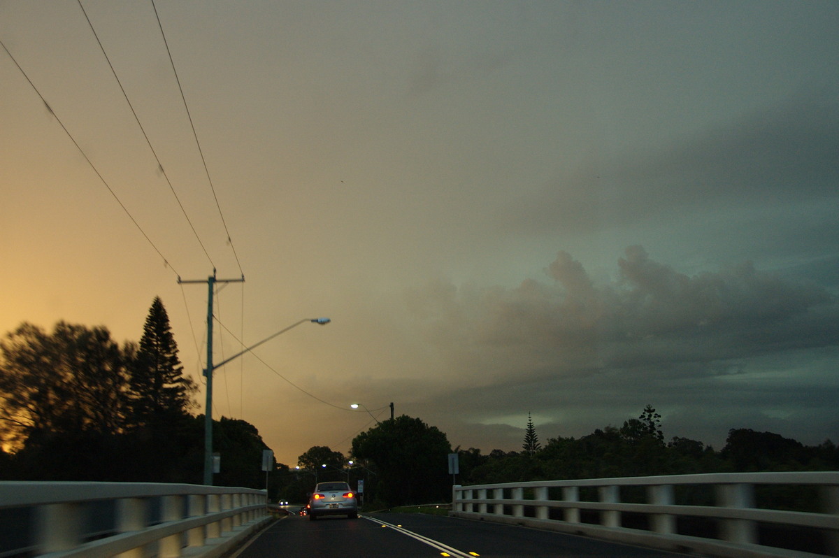 cumulonimbus thunderstorm_base : Ballina, NSW   29 December 2008