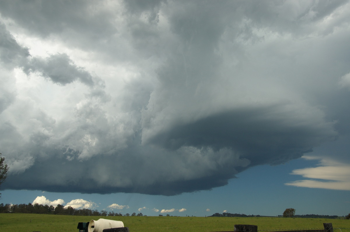 cumulonimbus supercell_thunderstorm : McKees Hill, NSW   30 December 2008