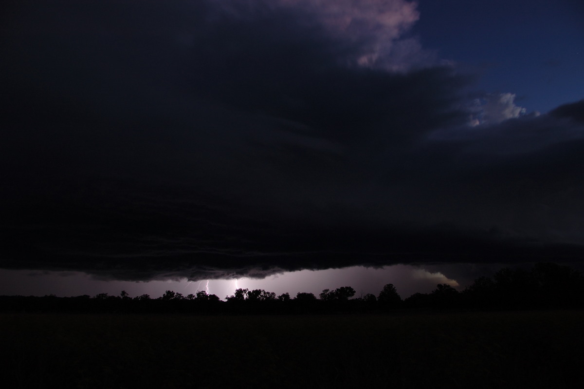 lightning lightning_bolts : W of Warwick, QLD   24 January 2009