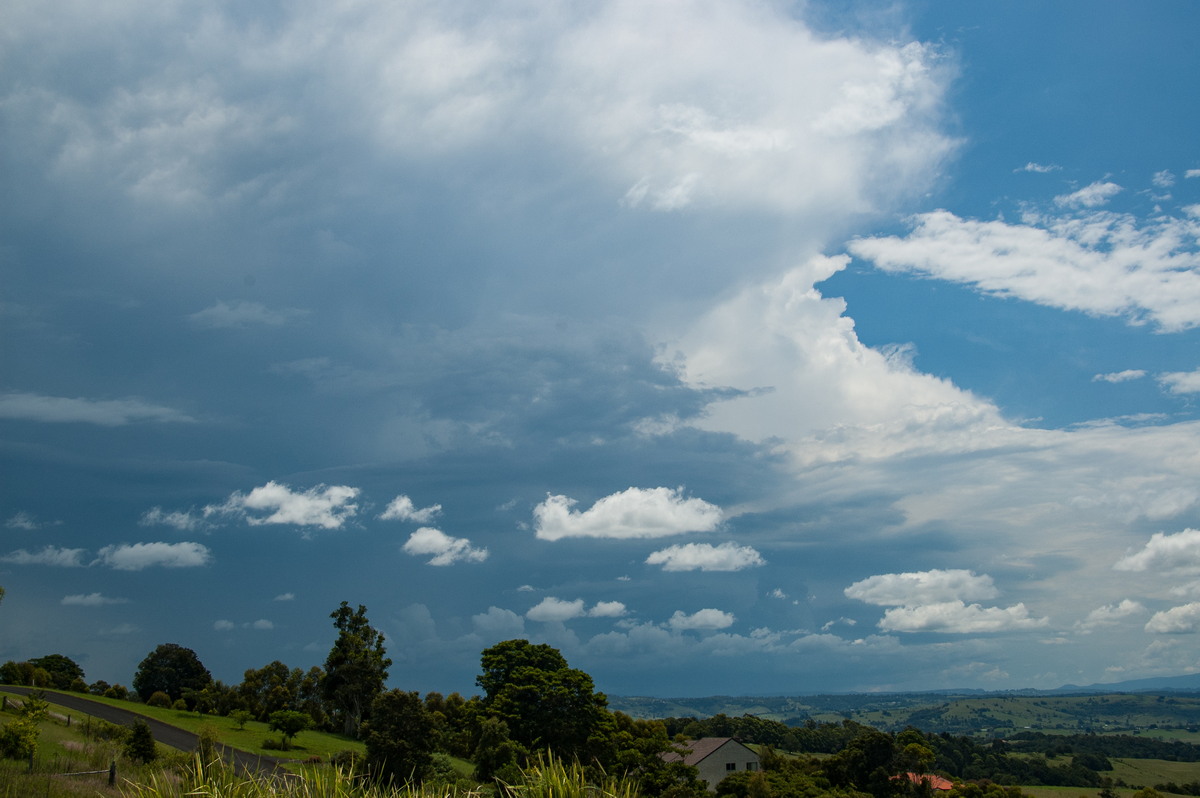 thunderstorm cumulonimbus_incus : McLeans Ridges, NSW   20 February 2009