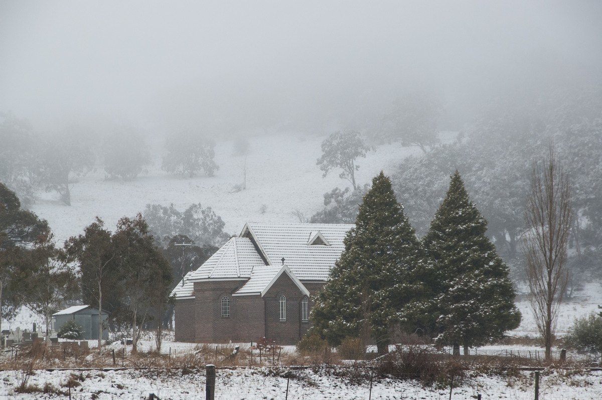 snow snow_pictures : Ben Lomond, NSW   16 July 2009