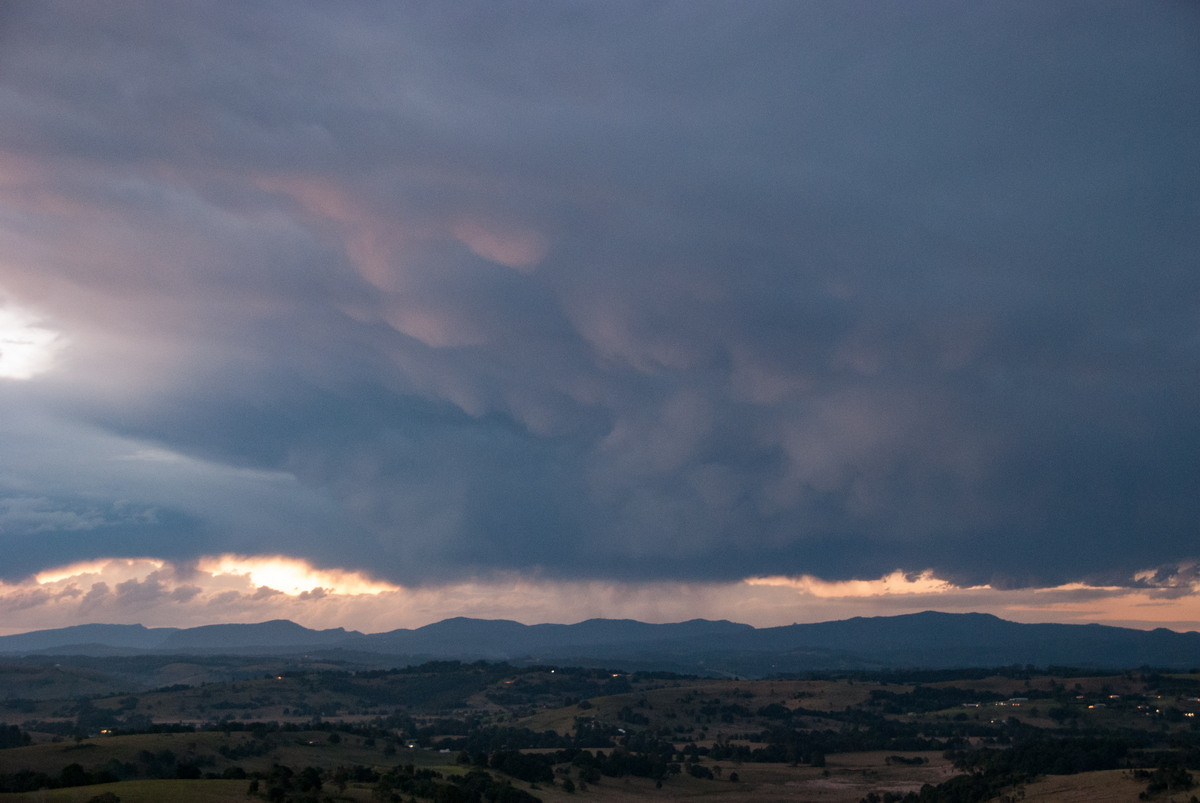 mammatus mammatus_cloud : McLeans Ridges, NSW   12 August 2009