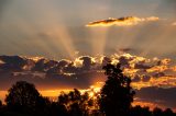 halo_sundog_crepuscular_rays